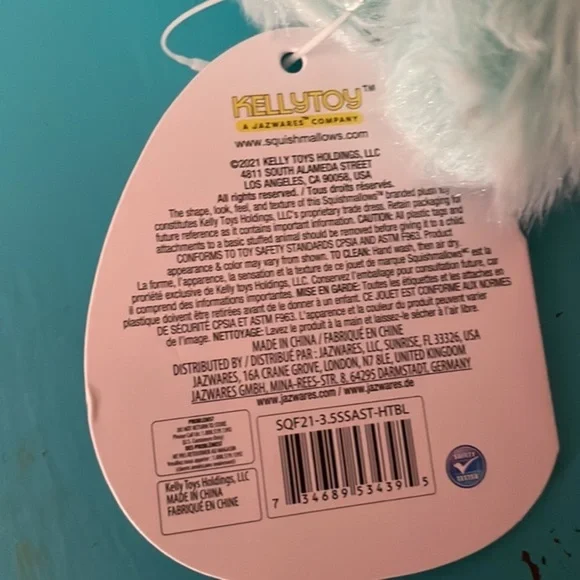 Squishmallows Joelle the Bigfoot / Yeti 3.5” Clip Rare NWT - Picture 3 of 3